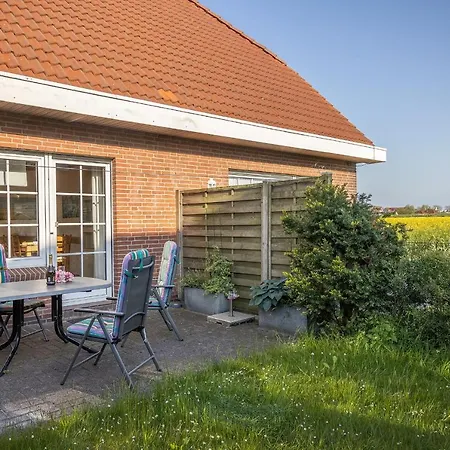 50085... Holiday home